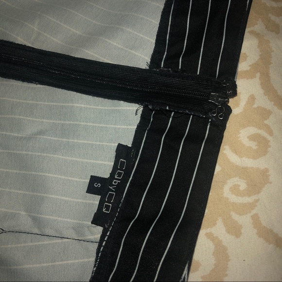 FLIRTY Full bellbottom! Black and white pinstripe, EUC! Size S. Pristine! - Picture 2 of 10